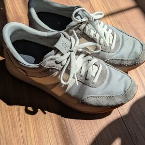 Kizik Slip On Shoe Size 10